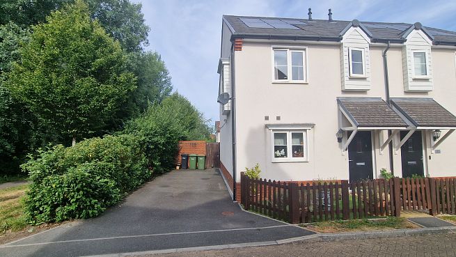 9 Kinver Crescent , Eastleigh